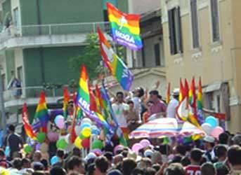 Grosseto, Gay Pride del 2004. [Foto G. Dall'Orto].
